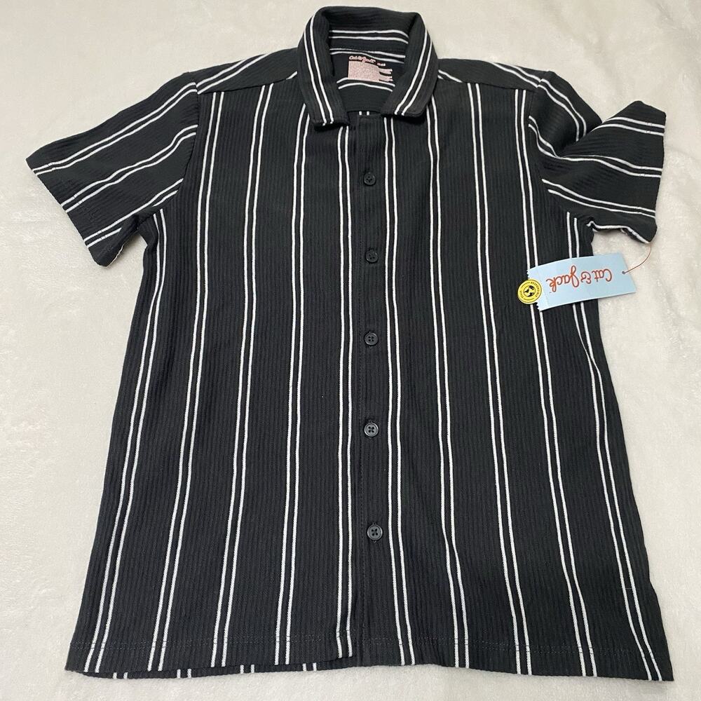 NWT Cat&Jack Short Sleeve Button Down Shirt Black White Stripe Boys Size M(8)